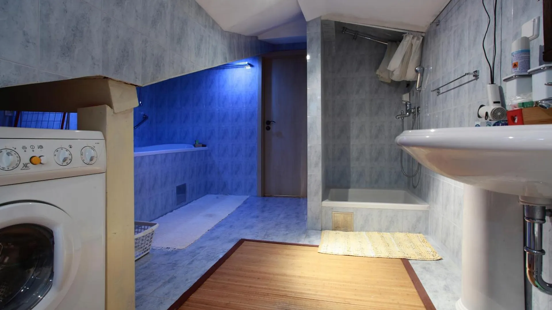 Apartments With Wifi Split - 8672